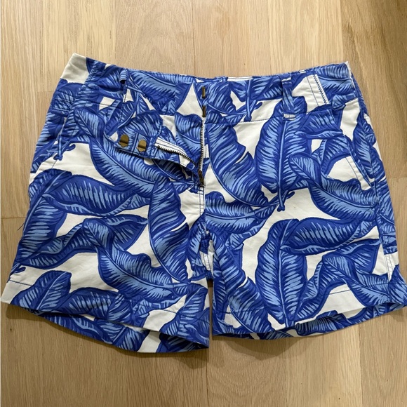 Vineyard Vines Pants - Vineyard vines blue banana leaf chino shorts